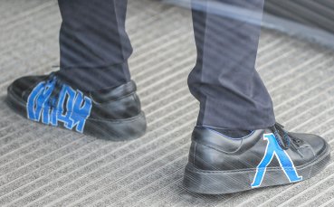 С уникални обувки се появи мажоритарният собственик на Левски