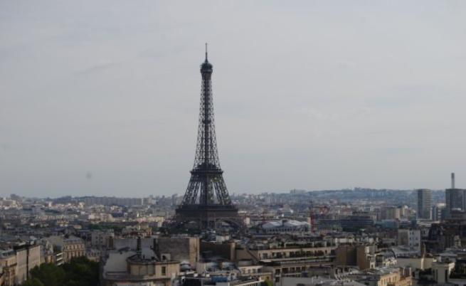 Айфеловата кула отблизо – малко известни факти за „Желязната лейди“ на Париж