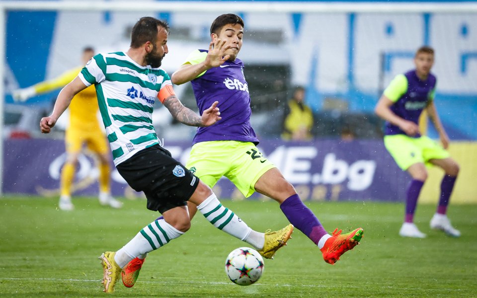 Черно море приема Лудогорец в първи полуфинал за Sesame Купа