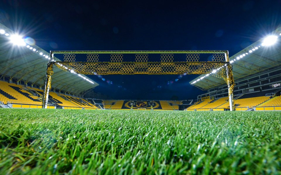 Централният защитник на Левски Хосе Кордоба продължава да не тренира