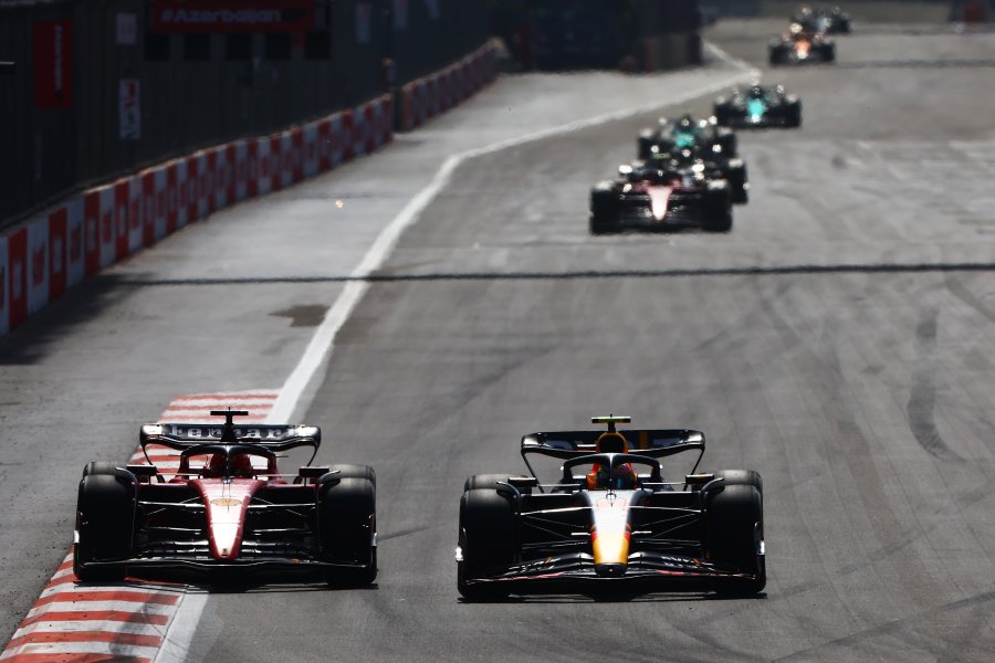 Формула 1 Гран При на Азербайджан състезание1