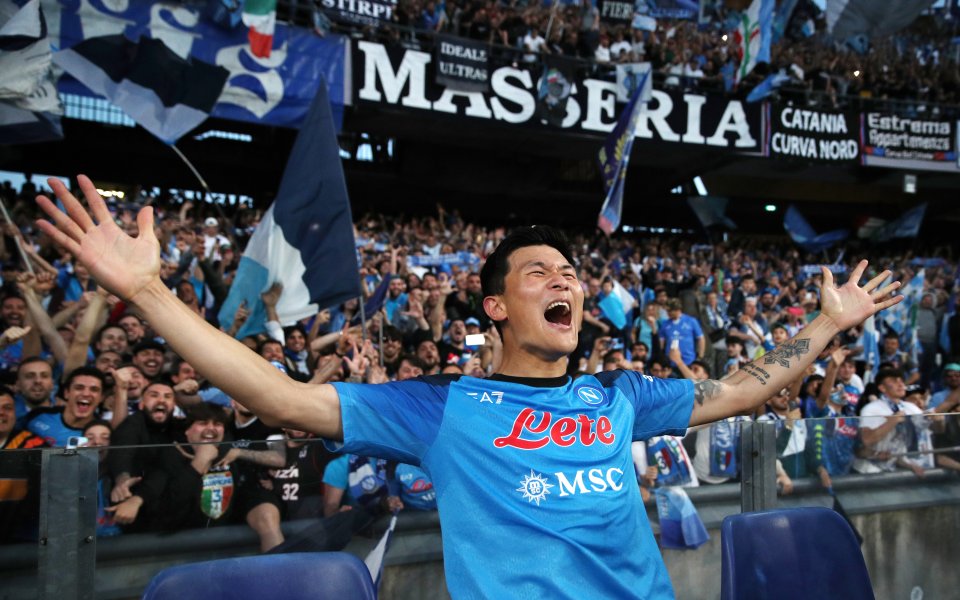 Манчестър Юнайтед е готов да отдели 60 милиона, за да