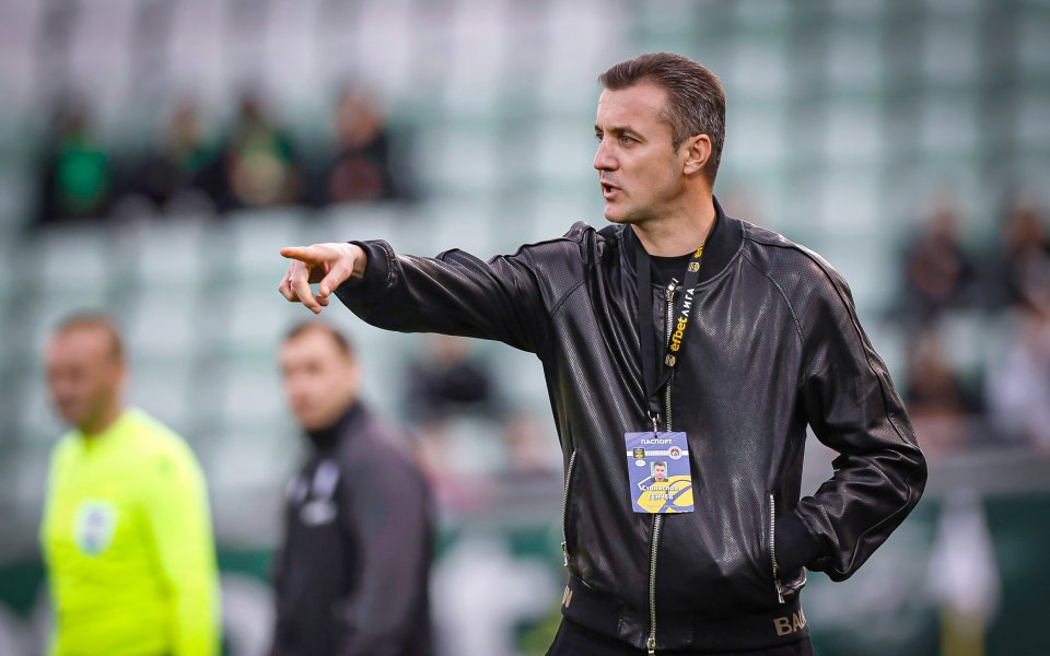 Наставникът на Локомотив София – Станислав Генчев, се превръща във