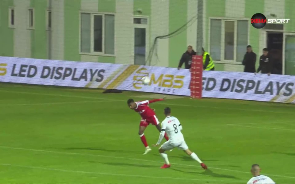 Емил Стоев от Славия донесе победата на своя отбор срещу