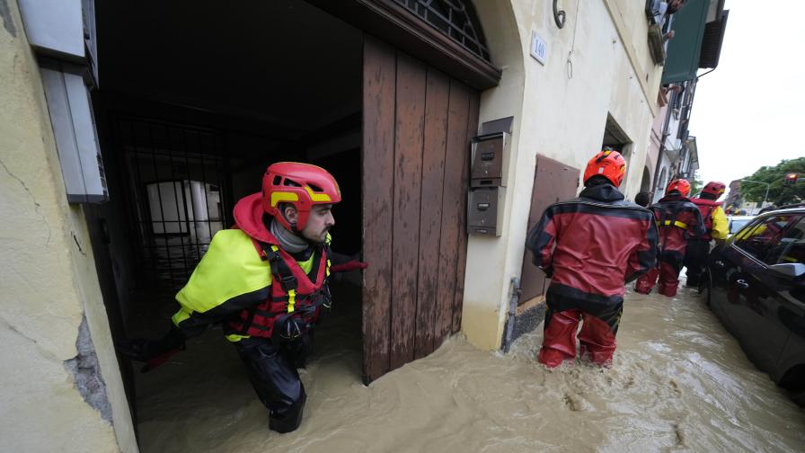 МВнР: Няма данни за пострадали български граждани при наводненията в Северна Италия
