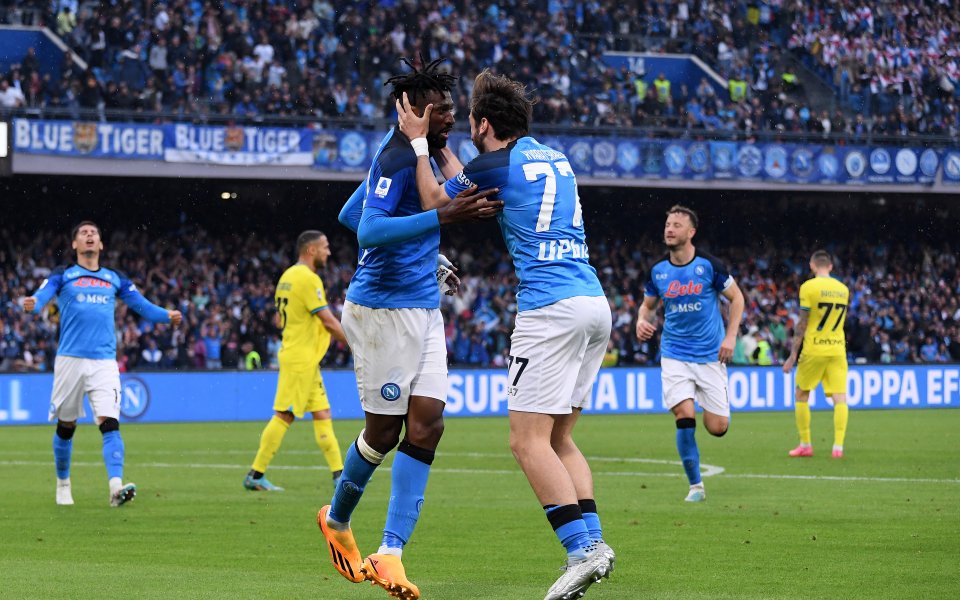 Наполи победи Интер с 3:1 след много драматичен последен четвърт