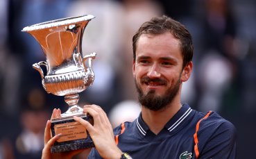 Даниил Медведев спечели титлата от турнира по тенис на клей