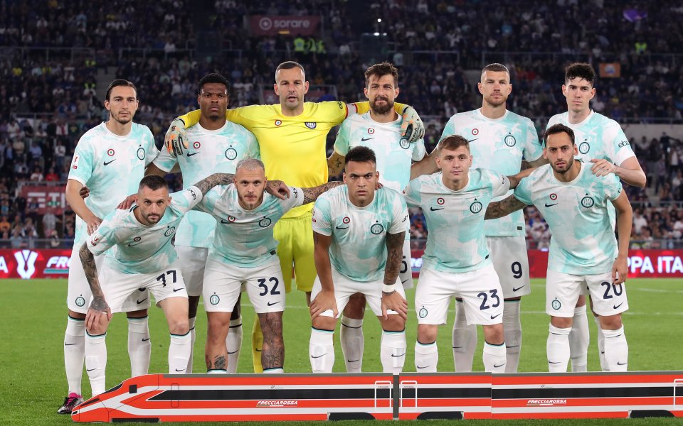 Двама от основните играчи в състава на Симоне Индзаги - Алесандро