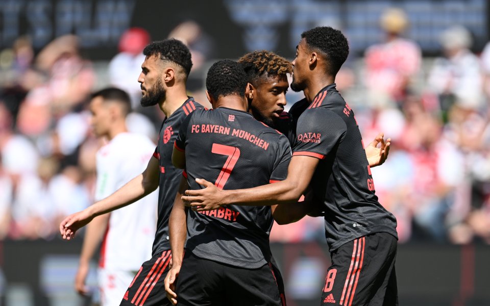 Кьолн и Байерн Мюнхен играят при 0:1 в мач от последния