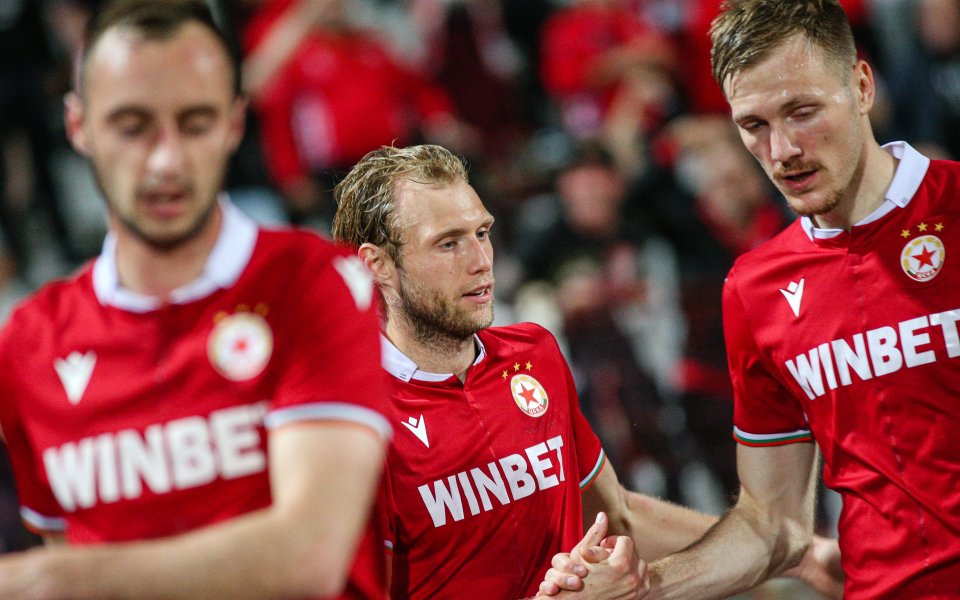 ЦСКА - Локомотив Пловдив - LAP.bg