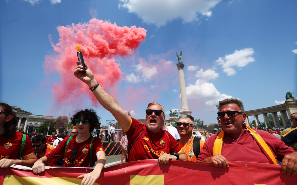 Броени часове ни делят до началото на финалния мач от