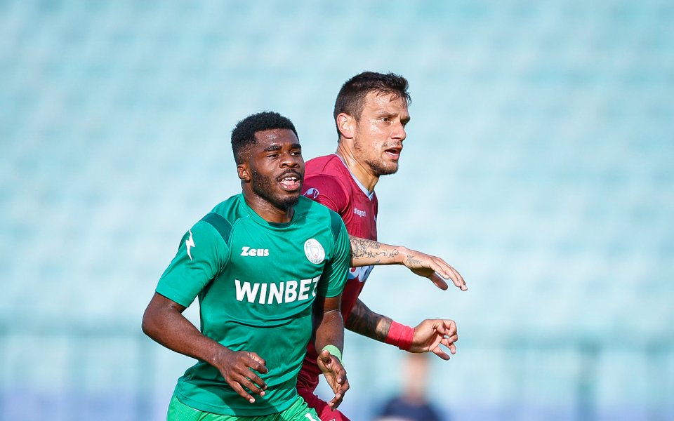 Септември и Ботев Враца играят при резултат 2:0 в мач от