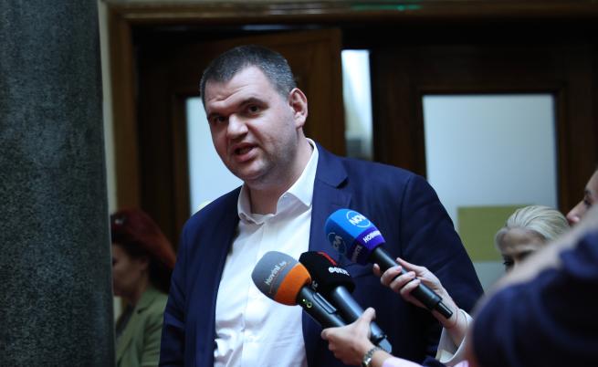 Делян Пеевски беше избран за член на Комисията по конституционни въпроси в Народното събрание