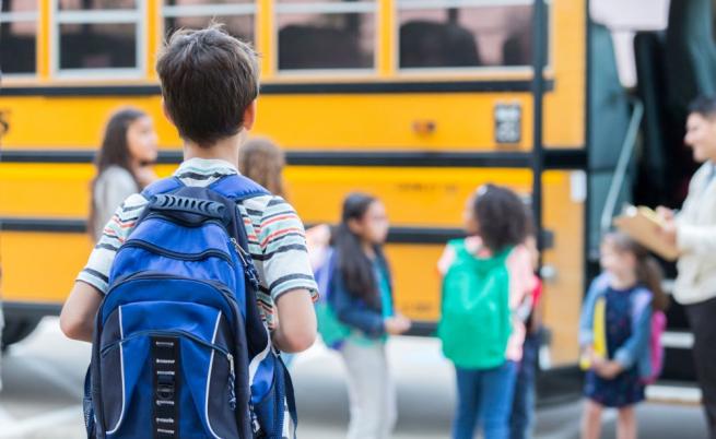 Важно за родителите! Личните здравно-профилактични карти стават електронни Важно за родителите! Личните здравно-профилактични карти стават електронни