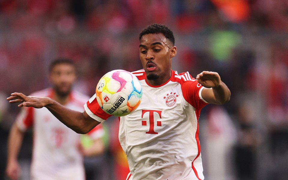 Халфът на Байерн Мюнхен - Райън Гравенберх, сподели, че през