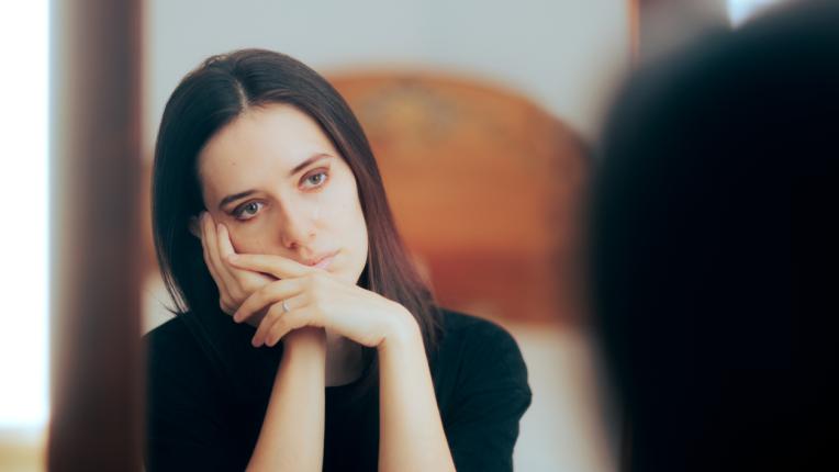  Защо не би трябвало да се поглеждате в огледалото, когато сте в неприятно въодушевление 