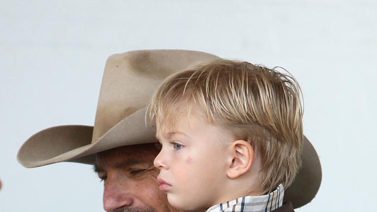  Децата на Кевин Костнър и Кристин Костнър 