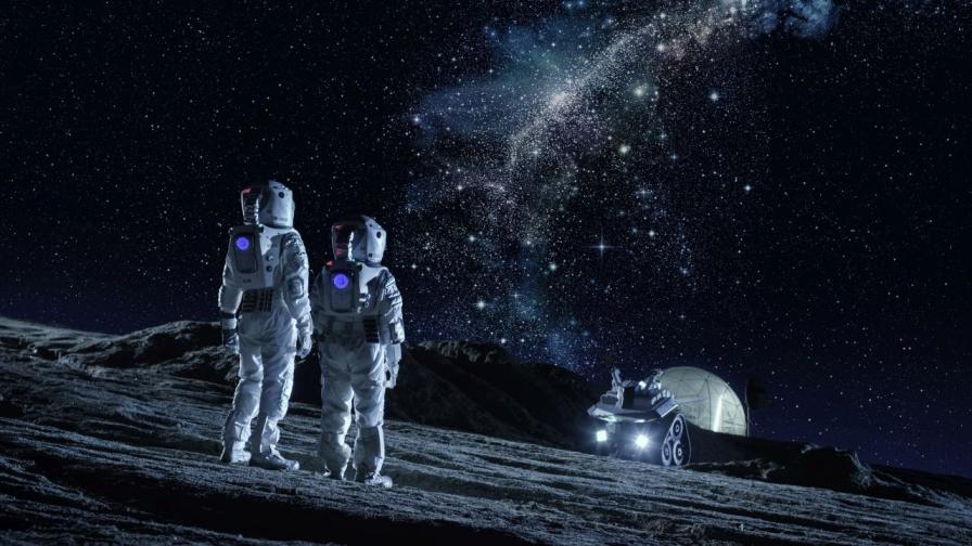 NASA търси доказателства за живот на Луната