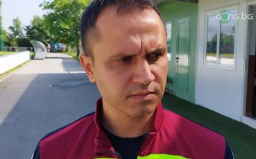 Помощник треньорът на Спетмеври – Красимир Петров говори на първата тренировка