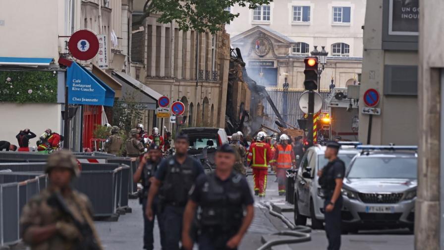 Много ранени, голяма експлозия в центъра на Париж