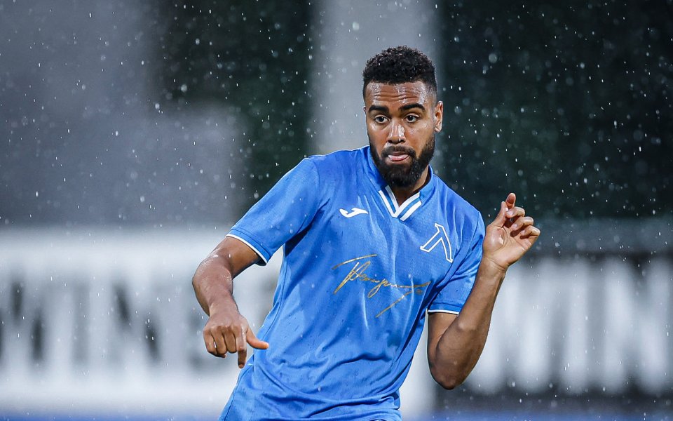 Защитникът на Левски - Ноа Сонко Сундберг, може да изпревари