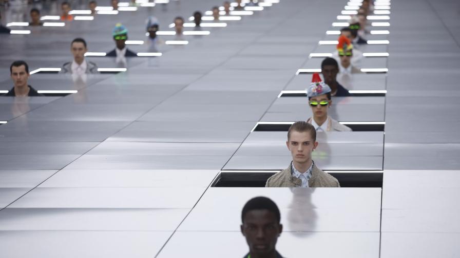 Научно-фантастичното шоу на „Dior“ смая на Седмицата на модата в Париж