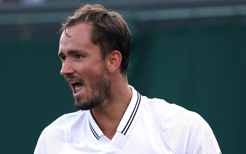 Даниил Медведев не допусна изненада и сложи край на приказката