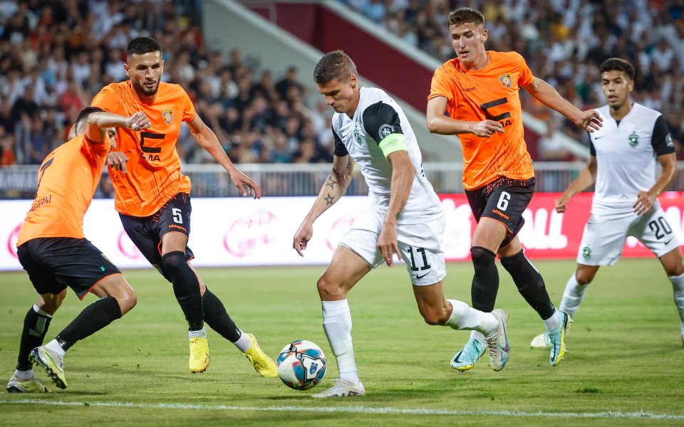 Балкани приема Лудогорец в първия им мач от квалификациите за тазгодишното