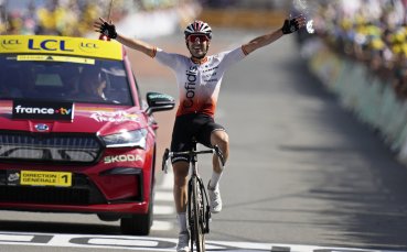 Испанският колоездач Йон Исагире от отбора на Кофидис спечели 12 ия