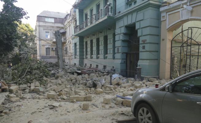 Въздушна тревога в Одеса и Одеска област, опасност от ракетен обстрел от Черно море
