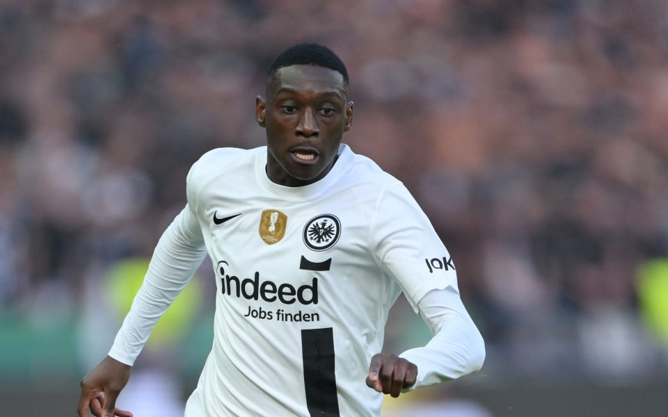 Ръководството на Тотнъм са е насочило към нападателя на Айнтрахт