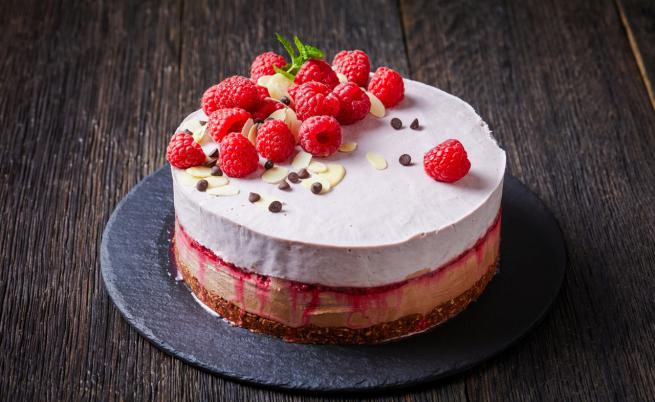 Сладоледена торта: Освежаващ летен десерт, готов за 15 минути