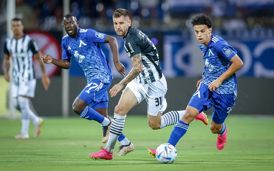 Левски приема Локомотив София на стадион Георги Аспарухов в мач