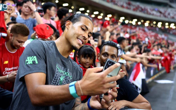 Върджил Ван Дайк е новият капитан на Ливърпул