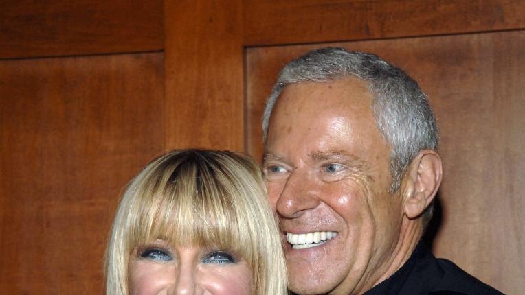  Влюбени и след повече от 40 години: Милите моменти на Сюзан Сомърс и брачният партньор ѝ Алън Хамел 