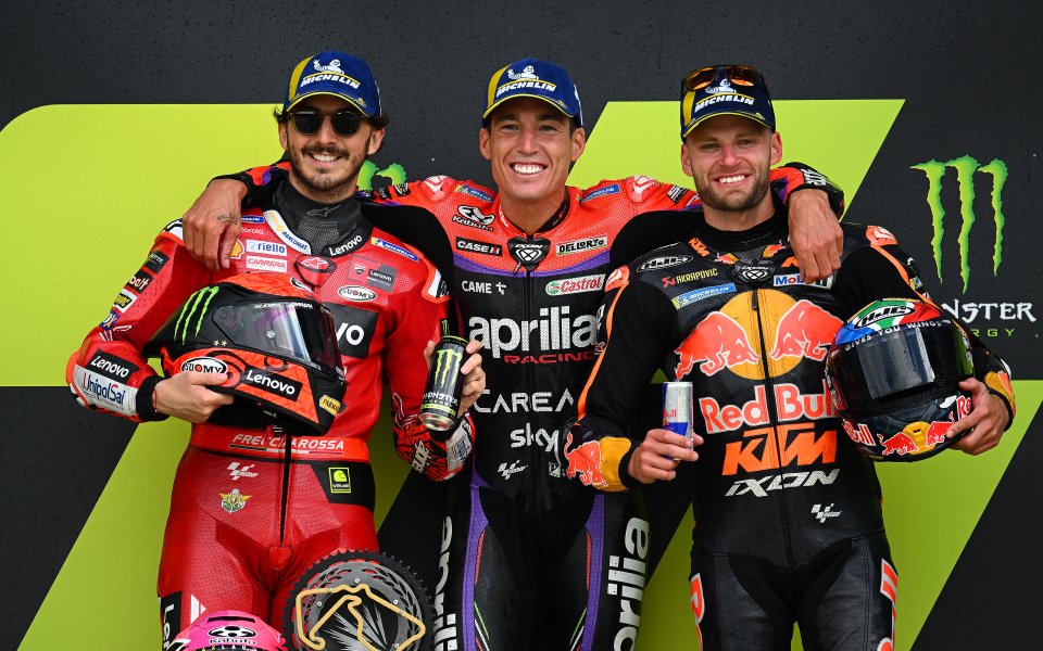 Алейш Еспаргаро с Априлия спечели Гран при на Великобритания, девети