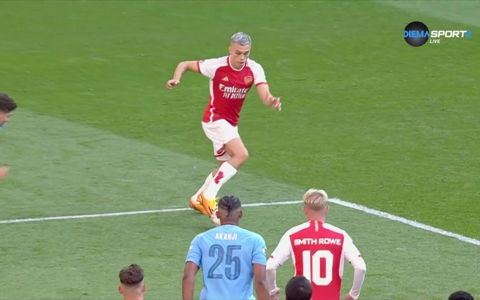 Резервата Леандро Тросар реализира гол в 101-ата минута на двубоя