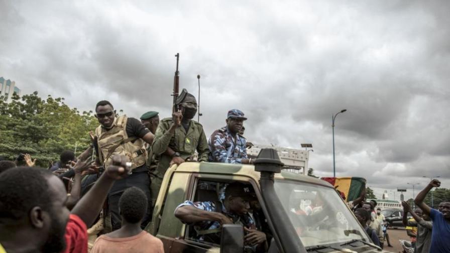 Военнослужещи от Нигер са убити при нападение на ислямистки бойци
