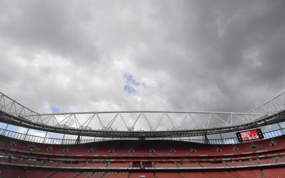 Мачът между Арсенал и Нотингам Форест няма да започне в