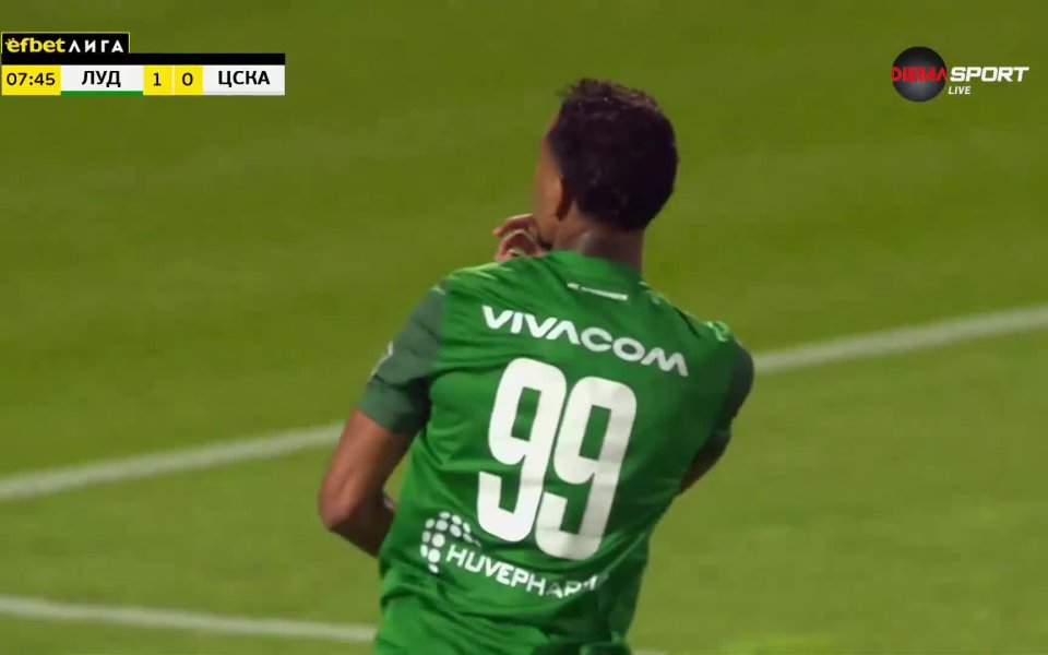 Едно от последните попълнения на Лудогорец - Руан Крус, откри