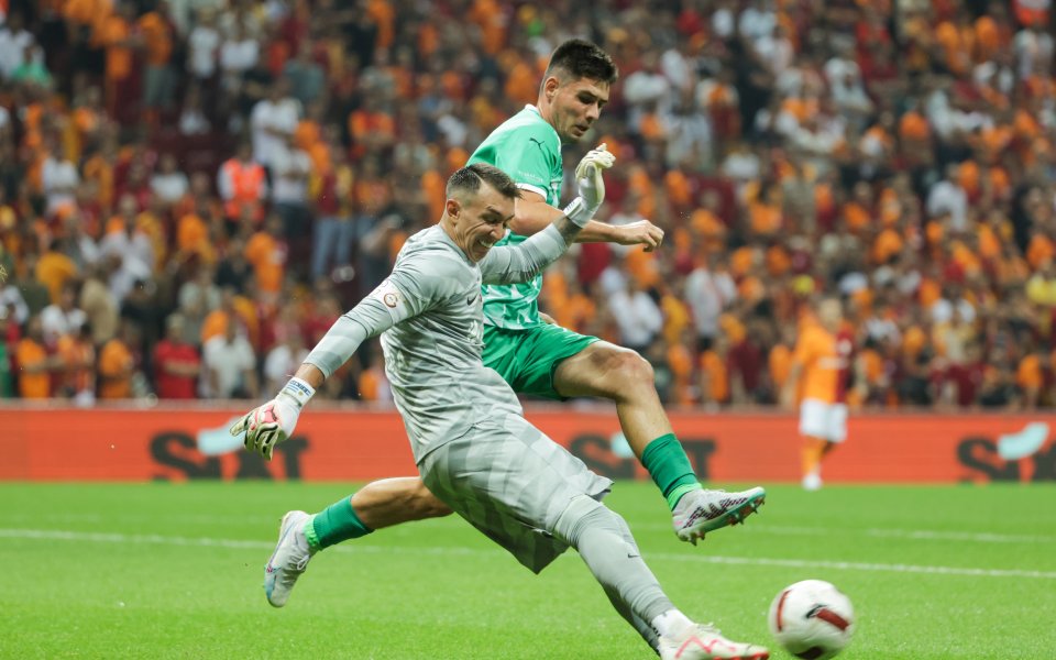 Слован Братислава спечели с 1:0 втората среща от група А