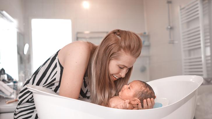Хигиена при новородено: Всичко важно и полезно на едно място (ВИДЕО)
