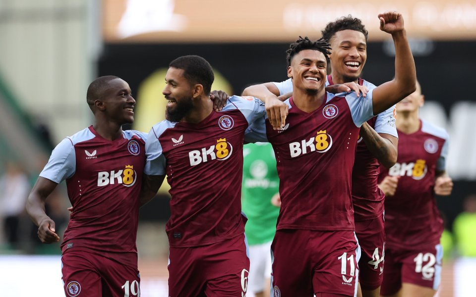 Отборът на Астън Вила на практика си осигури участие в