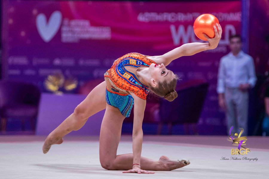Българските гимнастички на Световното първенство по художествена гимнастика във Валенсия1