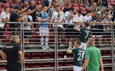 Играчи и фенове на Амиго Северозапад след равенството с Йоребро