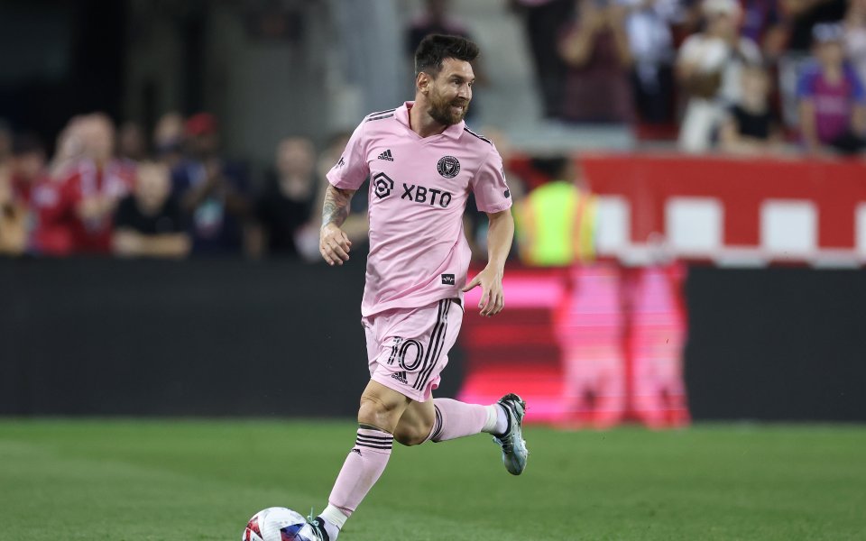 Бивш френски национал нападна Меси