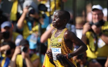 Виктор Киплангат от Уганда спечели титлата в маратона за мъже