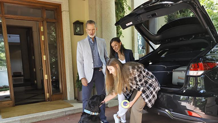  По-малката щерка на Фелипе и Летисия напусна дома 