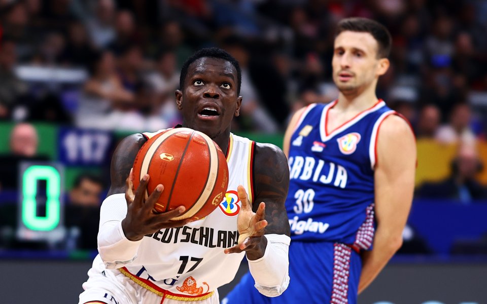 Капитанът на Германия Денис Шрьодер бе избран за най-полезния играч