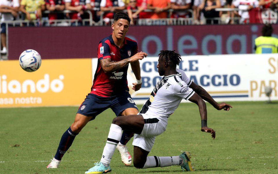 Каляри - Удинезе, Серия А